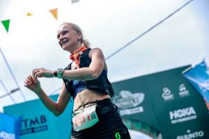 BIB: 5011
                            <button type="button" onclick="openModal(24868849)" class="btn btn-primary btn-sm float-right btn-popup" data-toggle="modal" data-target=".modal-high-quality">
                        <i class="fas fa-shopping-cart"></i> Add to Cart
                    </button>
                                            <button type="button" onclick="isThisMe(24868849, true)" class="btn btn-success btn-sm float-right btn-popup btn-isme hidden" data-toggle="tooltip" data-placement="bottom" title="นี่คือรูปของคุณใช่ไหม คลิกที่นี่เพื่อเอาเข้าอัลบั้ม">
                        <i class="fas fa-plus"></i> Add to album
                    </button>
                    <button type="button" onclick="isThisMe(24868849, false)" class="btn btn-warning btn-sm float-right btn-popup btn-isnotme hidden">
                        <i class="fas fa-ban"></i> Remove from album
                    </button>